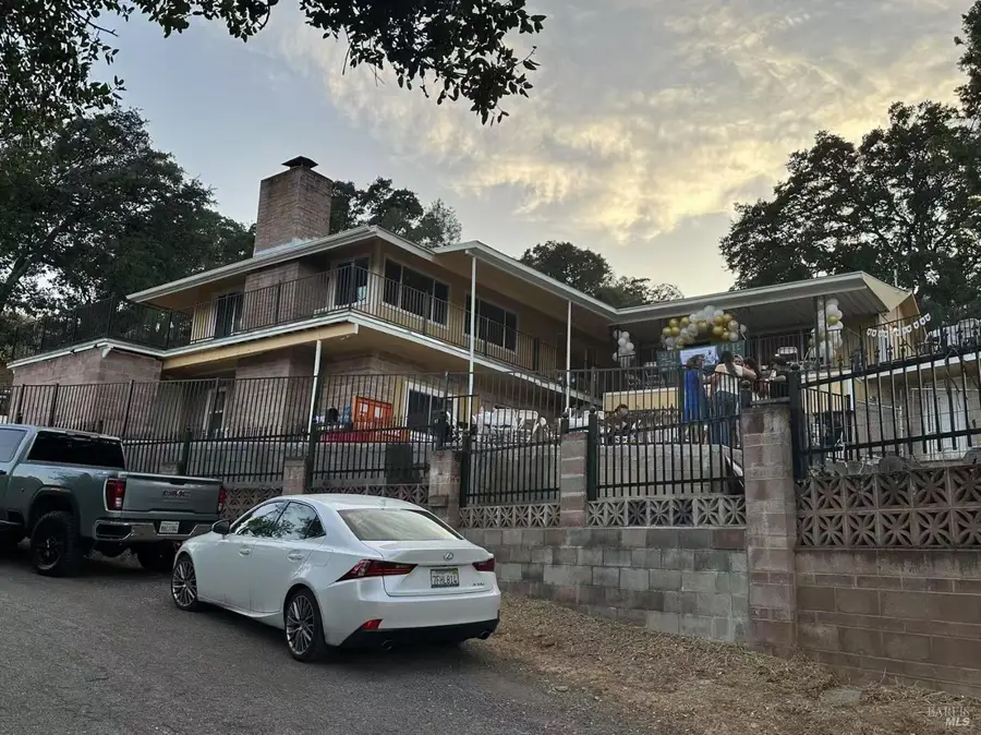 12330 Lakeview Drive, Clearlake Oaks, CA 95423 - Image #3