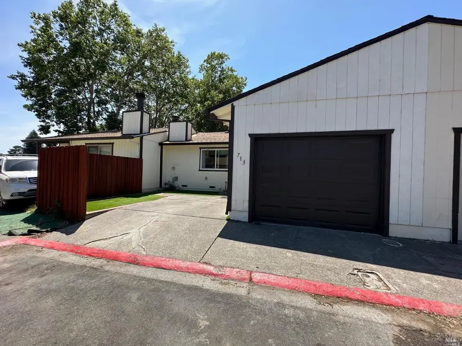 713 Blair Place, Santa Rosa, CA 95401 - Image #2