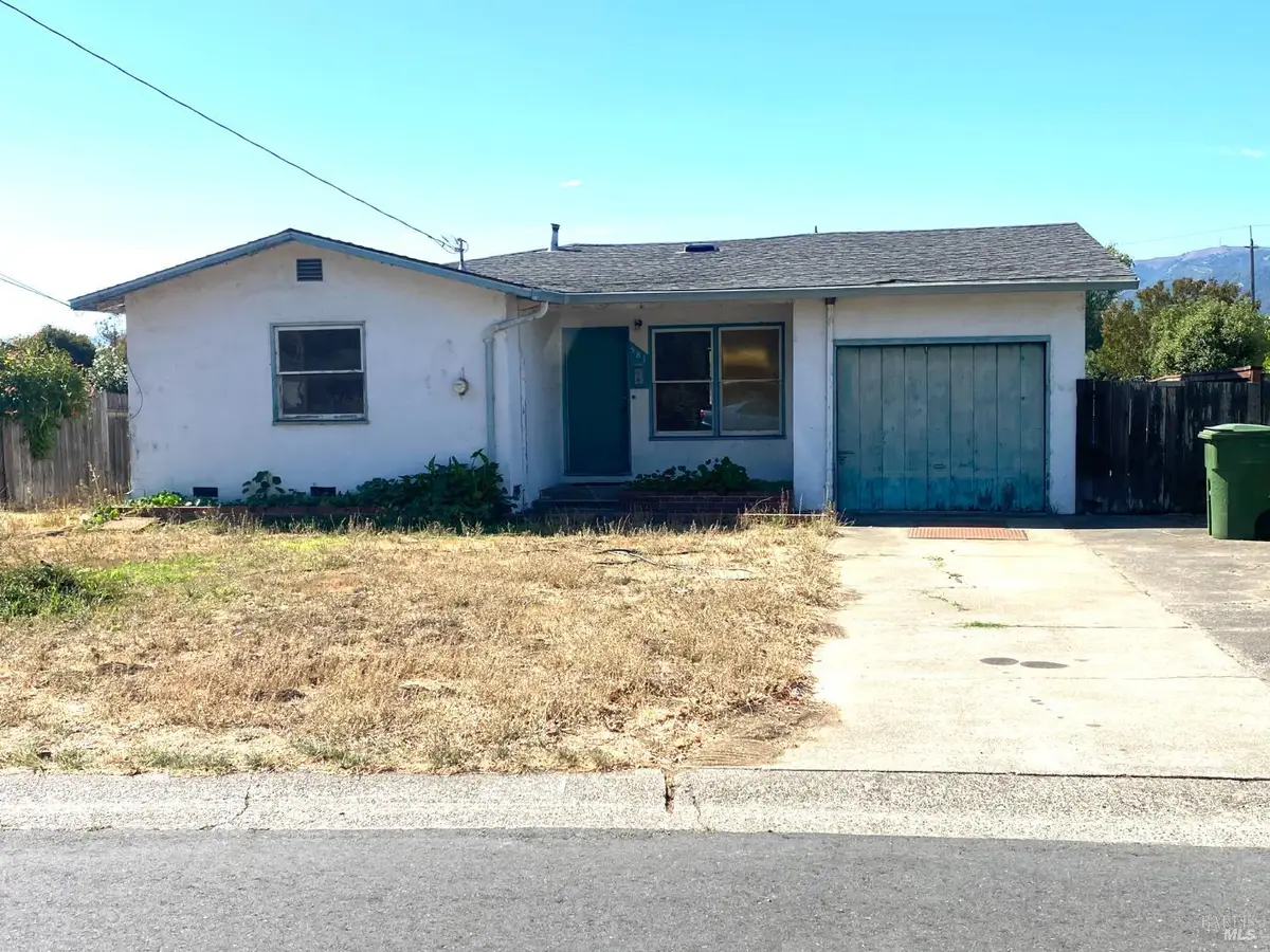 581 Louis Drive, Novato, CA 94945 - Image #1