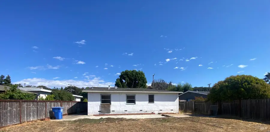 581 Louis Drive, Novato, CA 94945 - Image #3