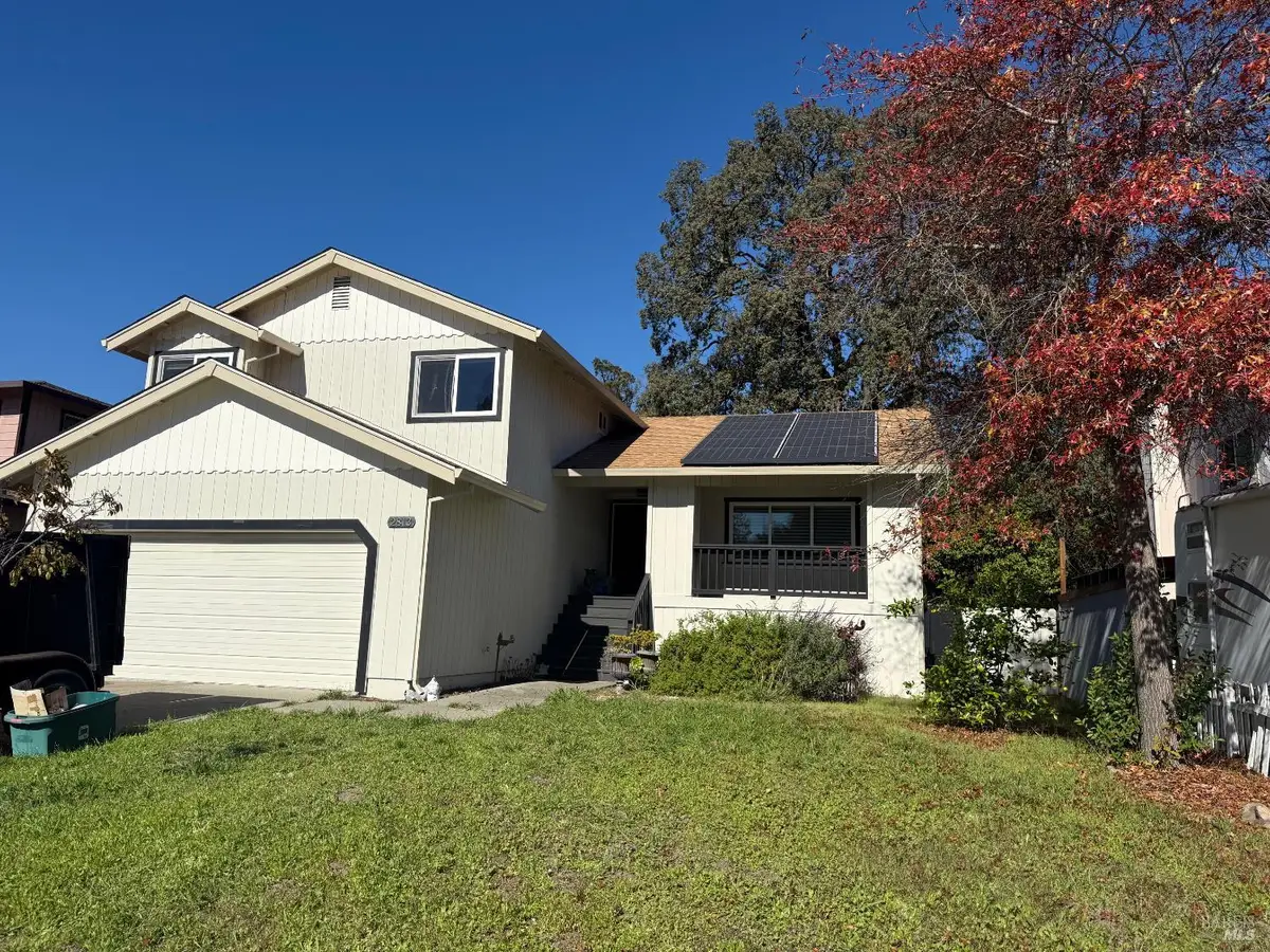 2813 Beth Court, Santa Rosa, CA 95403 - Image #1