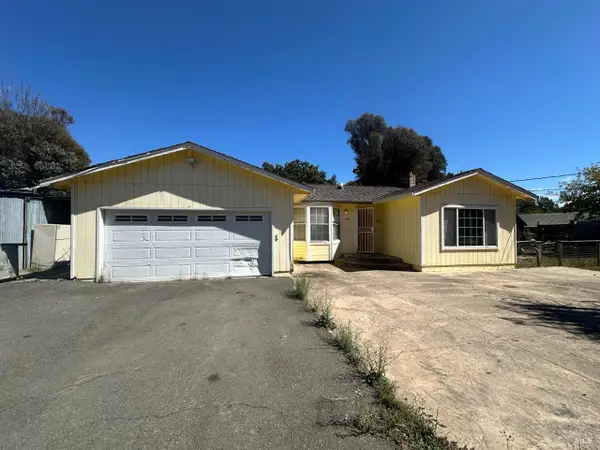4401 Price Avenue, Santa Rosa, CA 95407