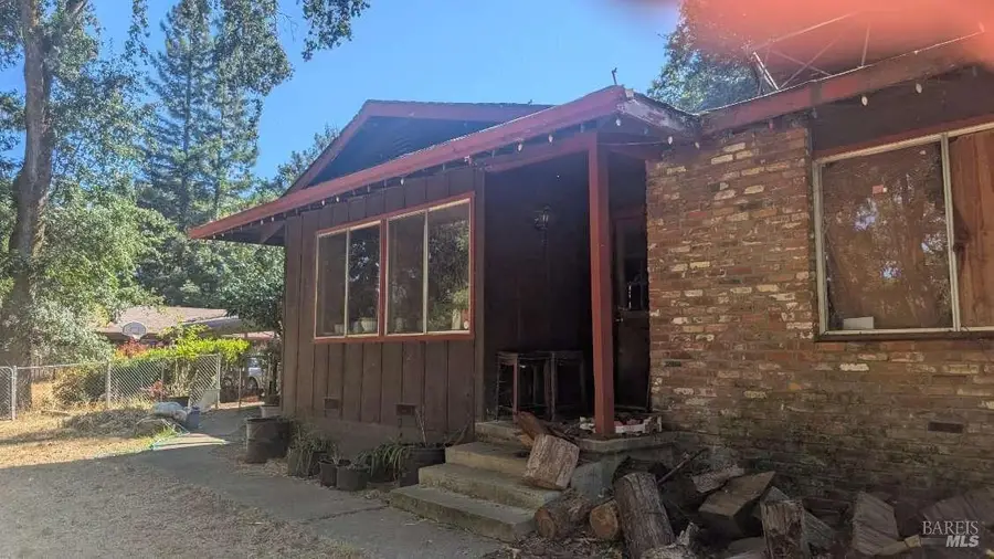 18800 Walker Road, Willits, CA 95490 - Image #2