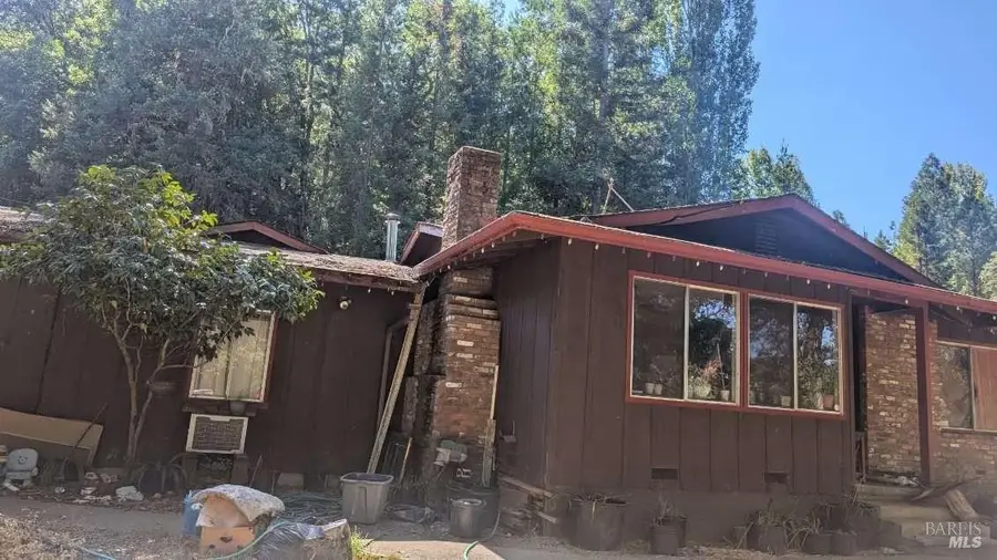 18800 Walker Road, Willits, CA 95490 - Image #3