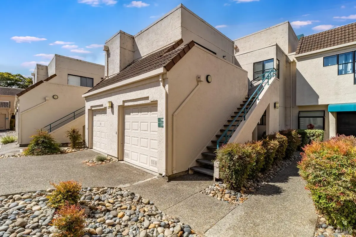 171 Nantucket Lane, Vallejo, CA 94590 - Image #1