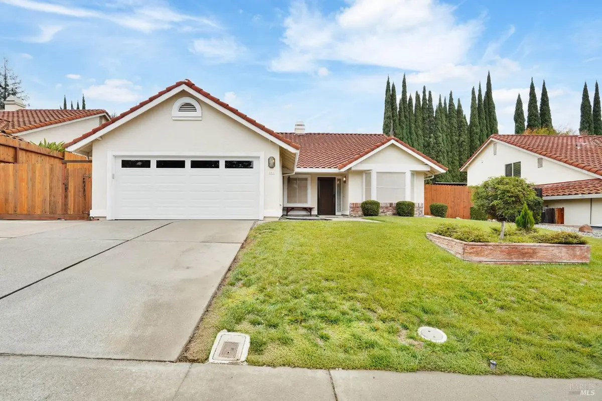 369 Clarescastle Way, Vacaville, CA 95688 - Image #1