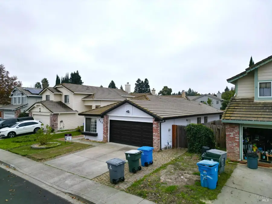 248 Colby Drive, Vacaville, CA 95687 - Image #3