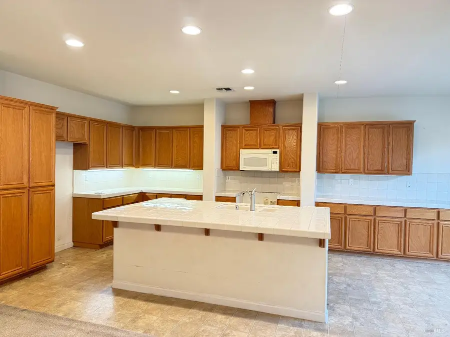 338 Gold Hills Drive, Rio Vista, CA 94571 - Image #2