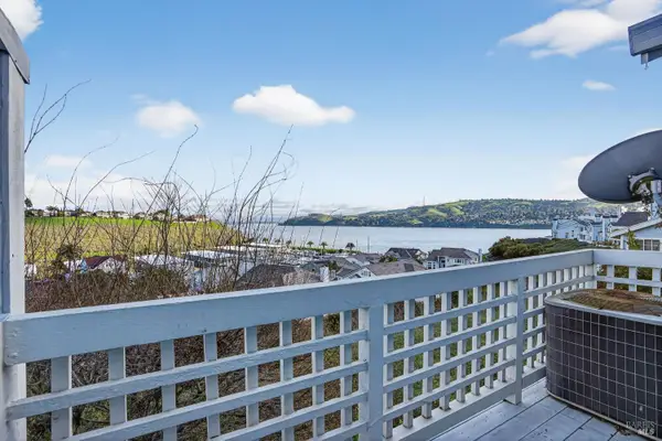 301 Stinson Street, Vallejo, CA 94591