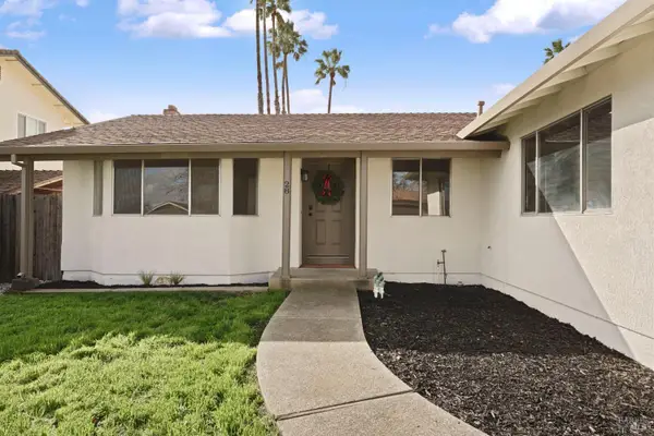 28 Amador Circle, Rio Vista, CA 94571