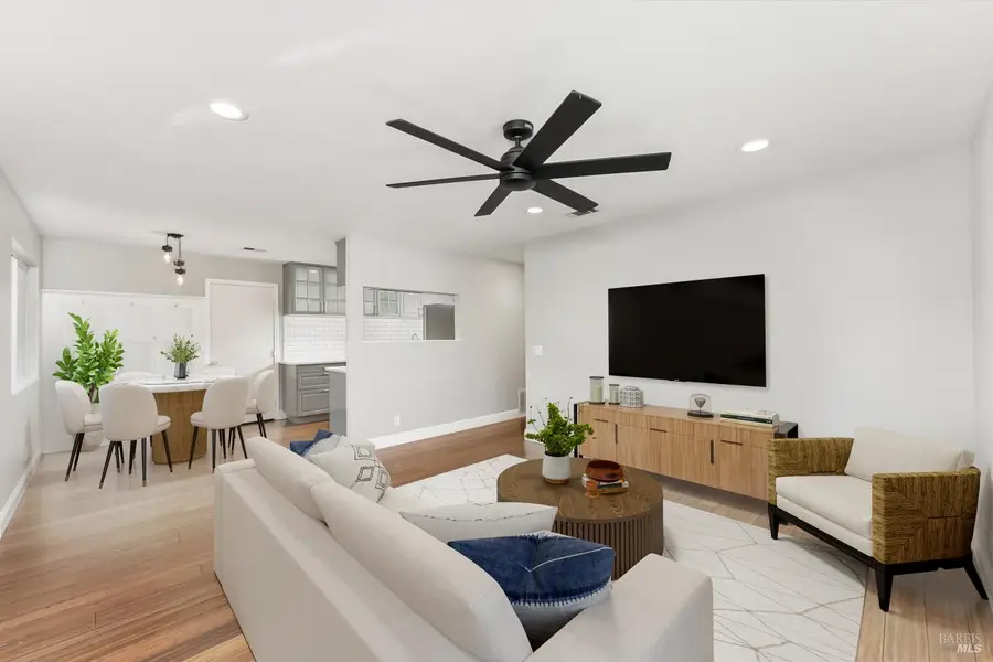 255 Bowline Drive, Vacaville, CA 95687 - Image #2