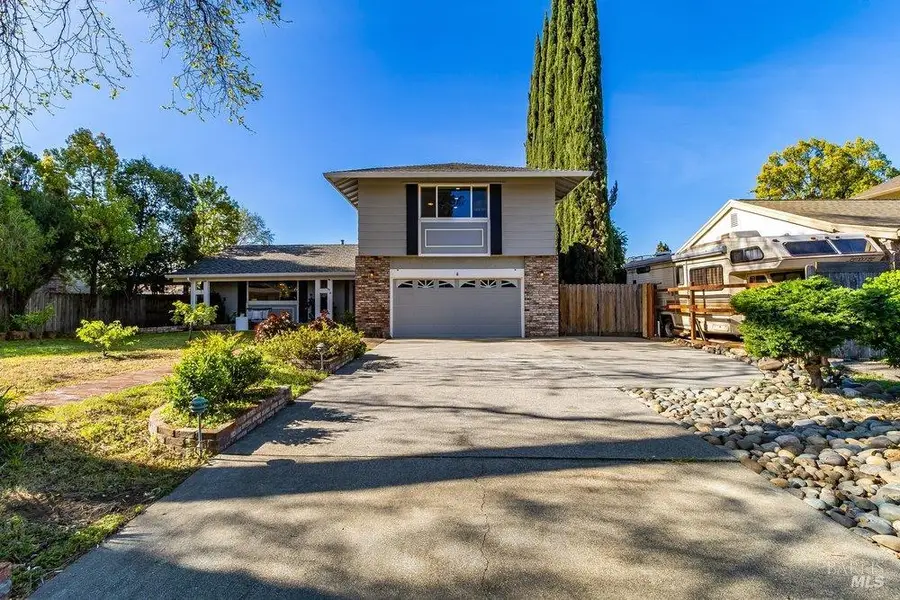 179 Cheyenne Drive, Vacaville, CA 95688 - #2