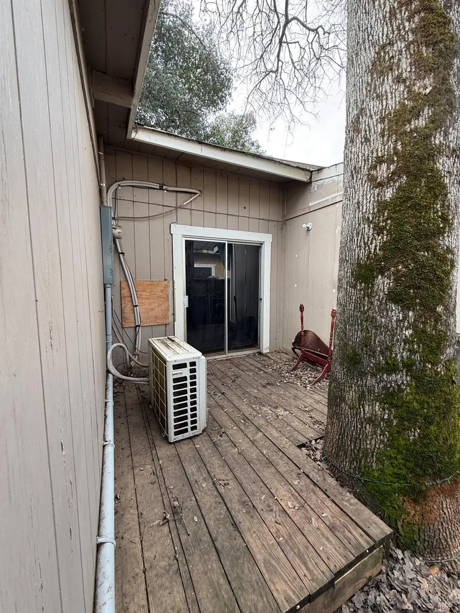 5706 Jones Avenue, Clearlake, CA 95422 - #3