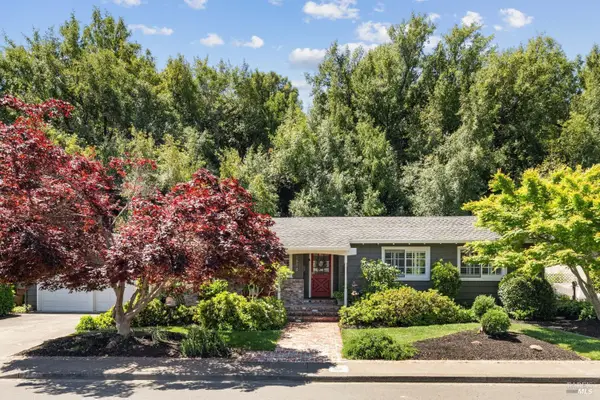 2539 Rollingwood Drive, Napa, CA 94558