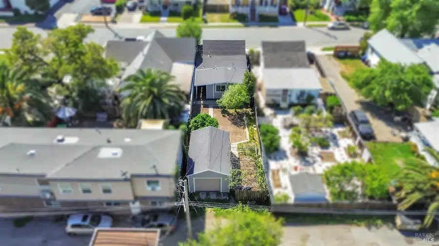 514 Montezuma Street, Rio Vista, CA 94571 - #3