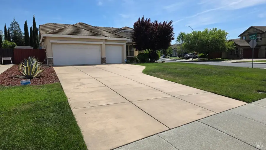 1043 Parkside Drive, Vacaville, CA 95688 - #3