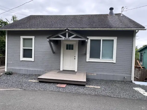 9095 Balboa Avenue, Jenner, CA 95450