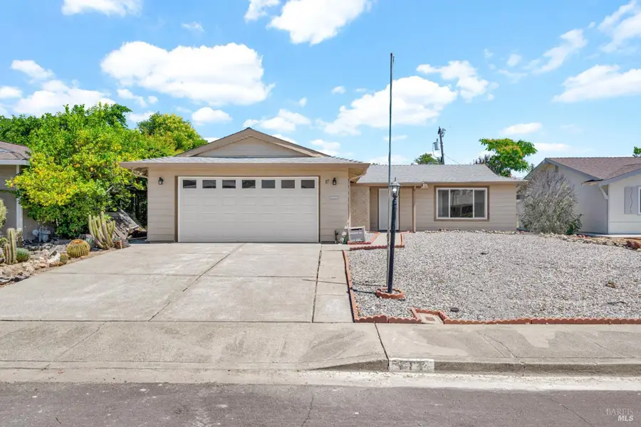 117 Isle Royale Circle, Vacaville, CA 95687 - #2