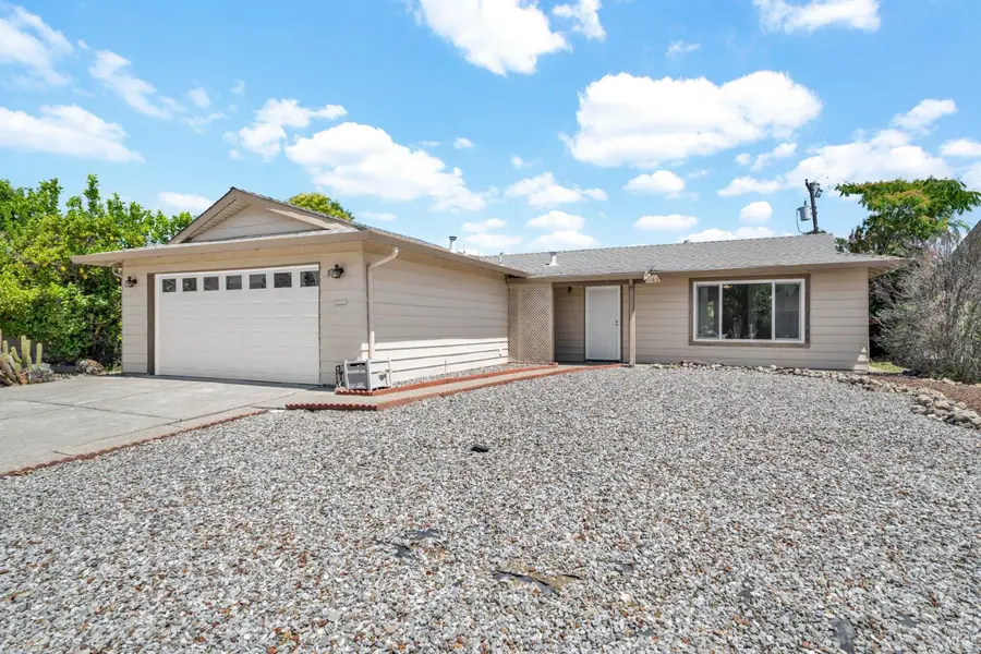 117 Isle Royale Circle, Vacaville, CA 95687 - #3