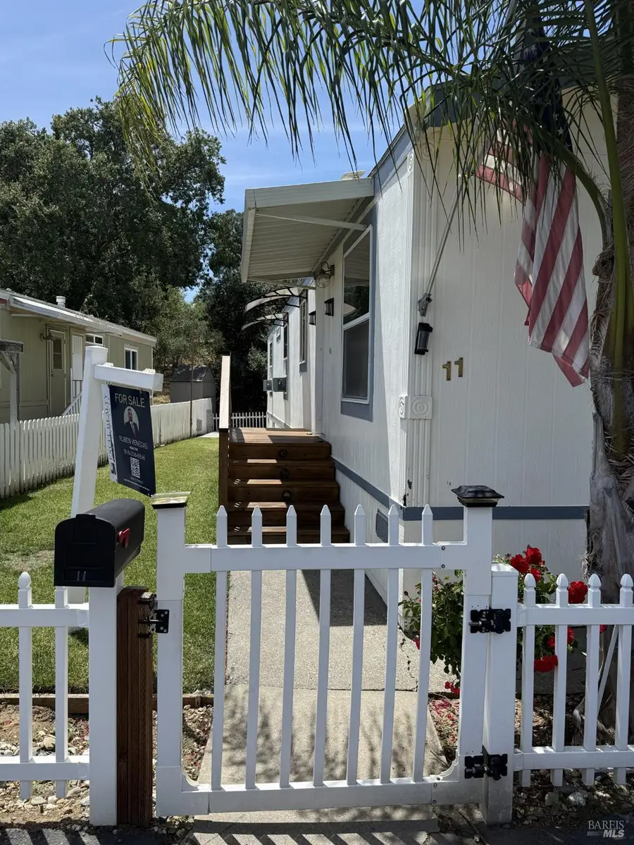 700 Shady Glen Road #11, Vacaville, CA 95688 - #2