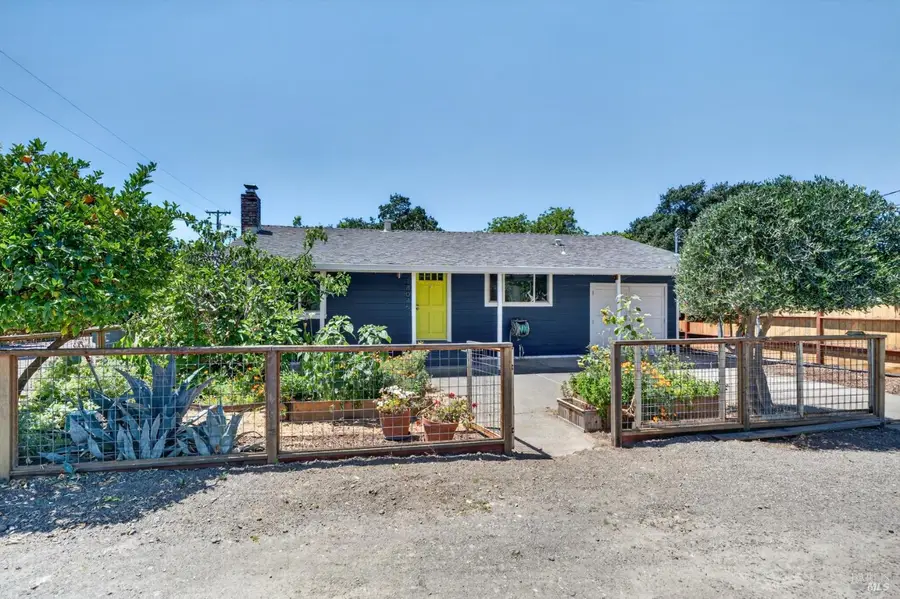 18045 Brooks Avenue, Sonoma, CA 95476 - #2