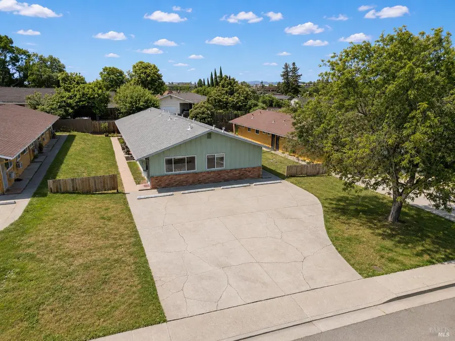 1123 Tabor Avenue, Fairfield, CA 94533 - #2