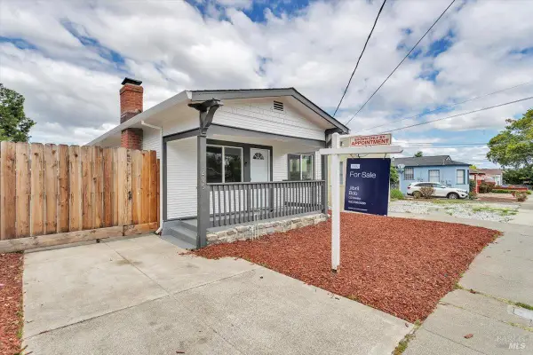 205 14th Street, Vallejo, CA 94590