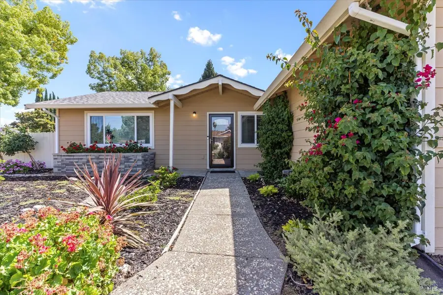100 Rainier Circle, Vacaville, CA 95687 - #2