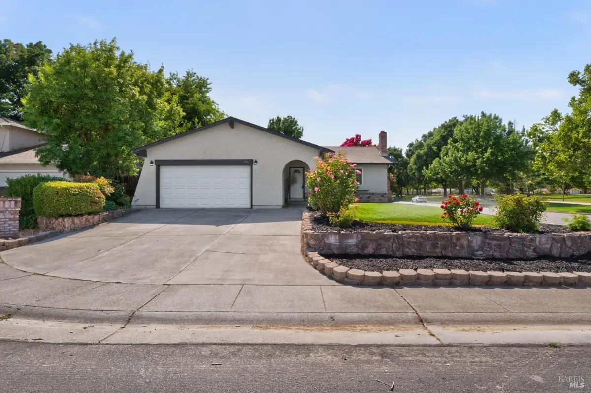 795 Michele Court, Dixon, CA 95620 - #1
