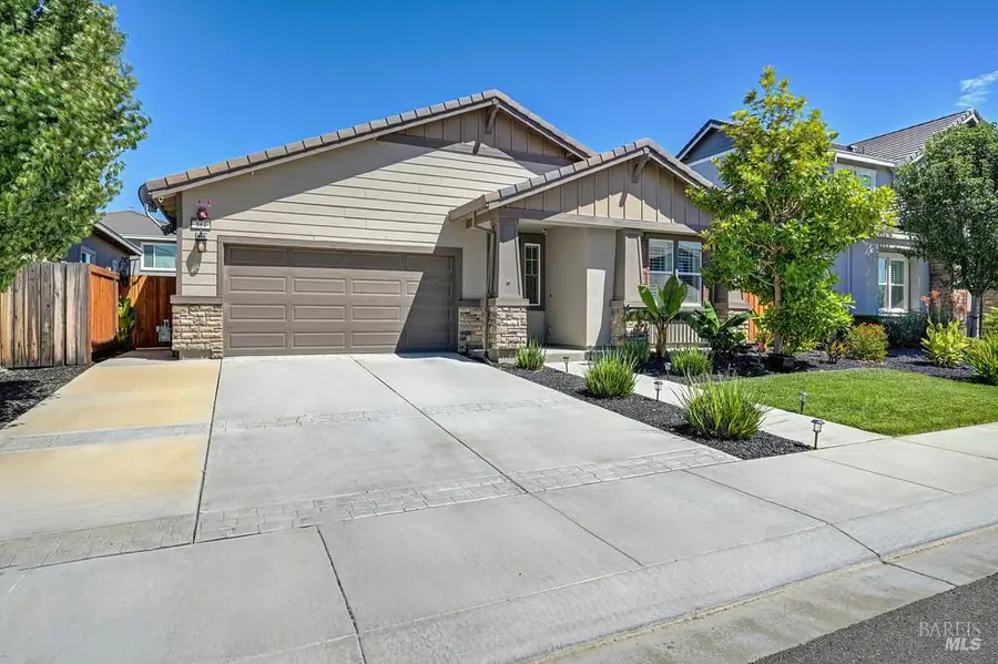 584 Kingbird Circle, Vacaville, CA 95688 - #2
