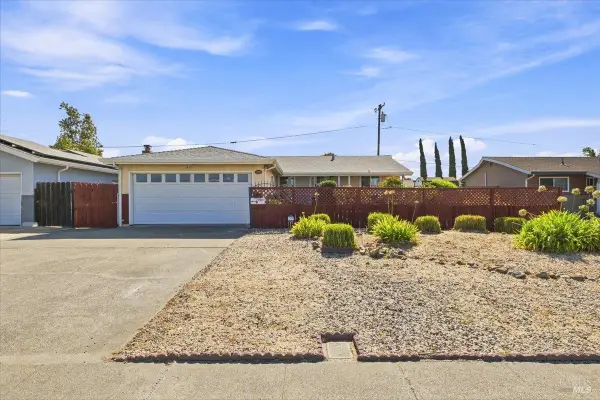 1700 Dover Avenue, Fairfield, CA 94533