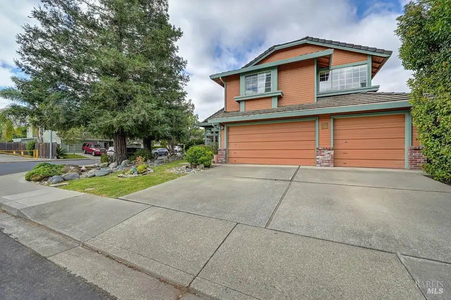 242 Alder Crest Way, Vacaville, CA 95688 - #3