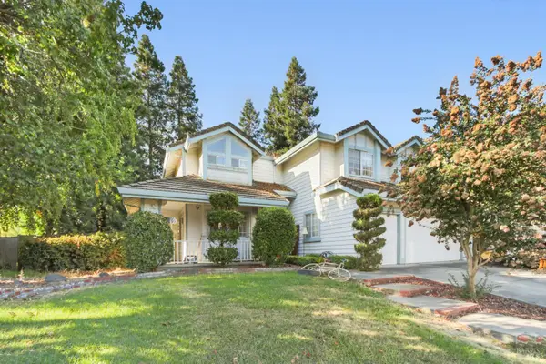 1640 Pembroke Way, Dixon, CA 95620