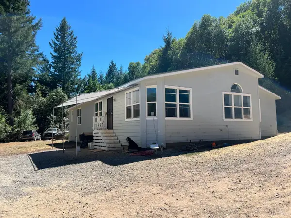 16380 Bluejay Lane, Willits, CA 95490
