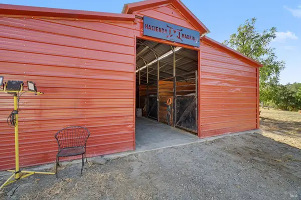 3455 Laguna Creek Trail, Vacaville, CA 95688