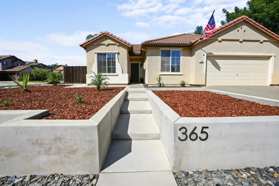 365 Rennert Way, Dixon, CA 95620 - #2