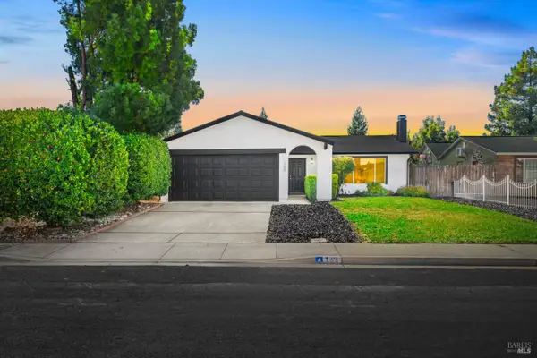 166 Somerville Drive, Vacaville, CA 95687
