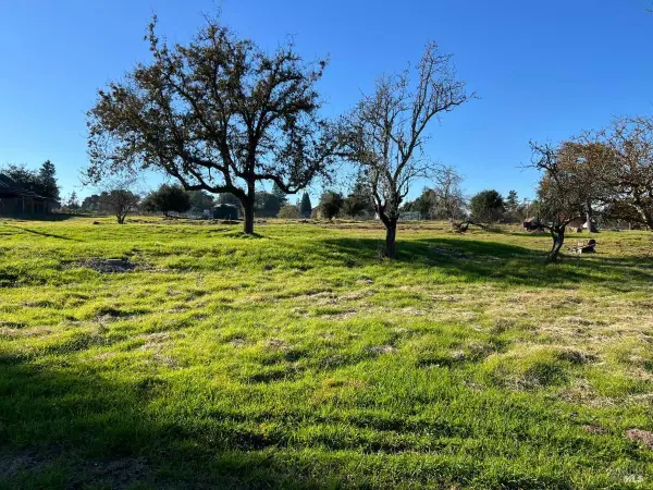 4710 Paulsen Lane, Sebastopol, CA 95472