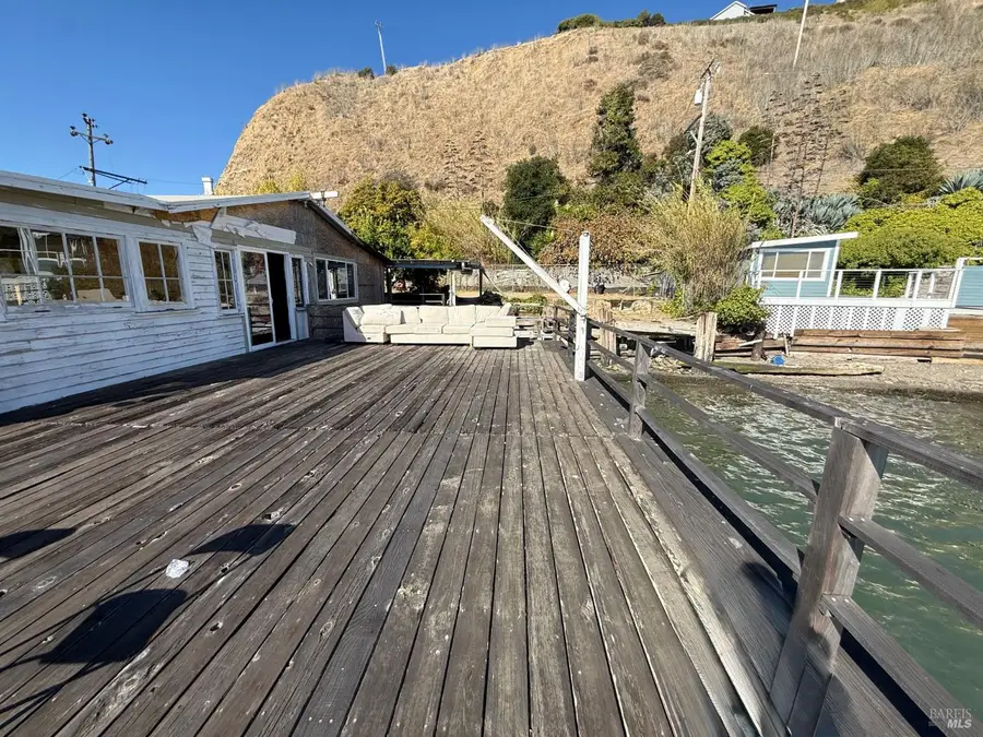 40 Sandy Beach Road, Vallejo, CA 94590 - #2