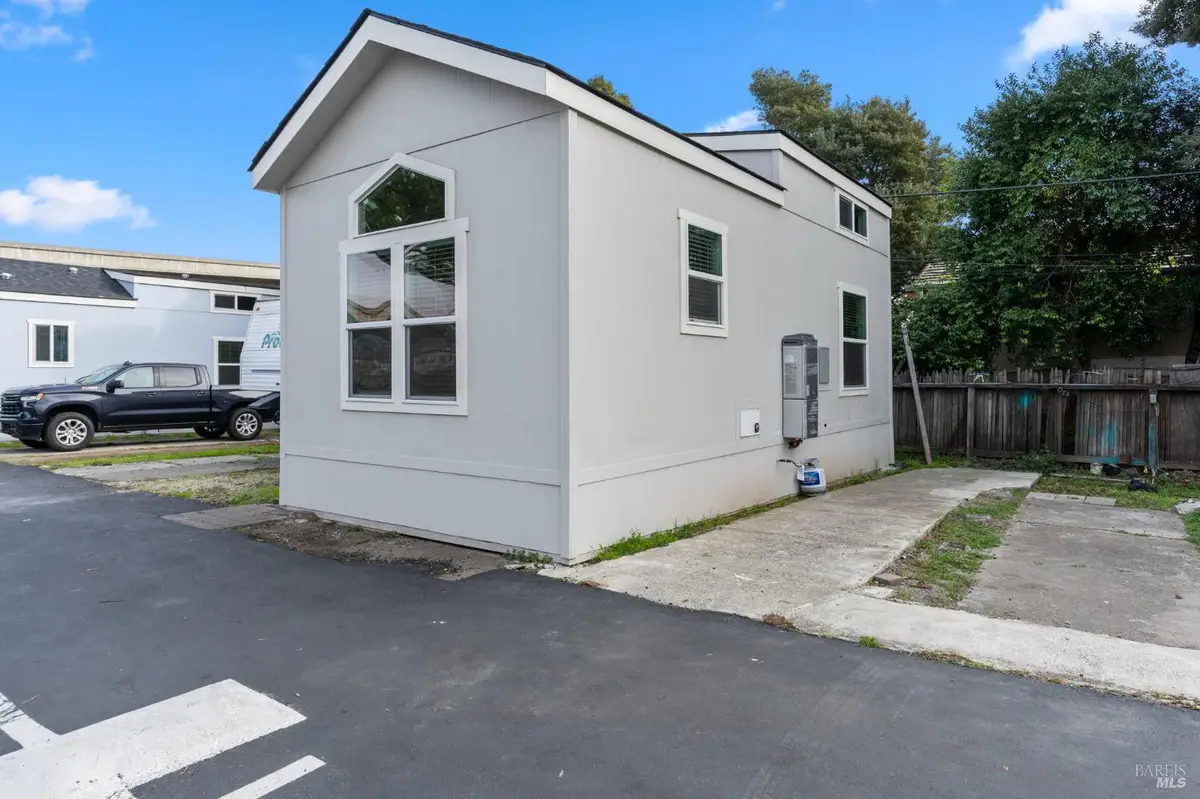 742 Francisco W Boulevard #A4, San Rafael, CA 94901 - #1