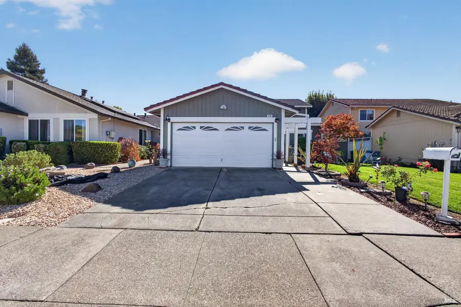 236 Banff Way, Petaluma, CA 94954 - #2