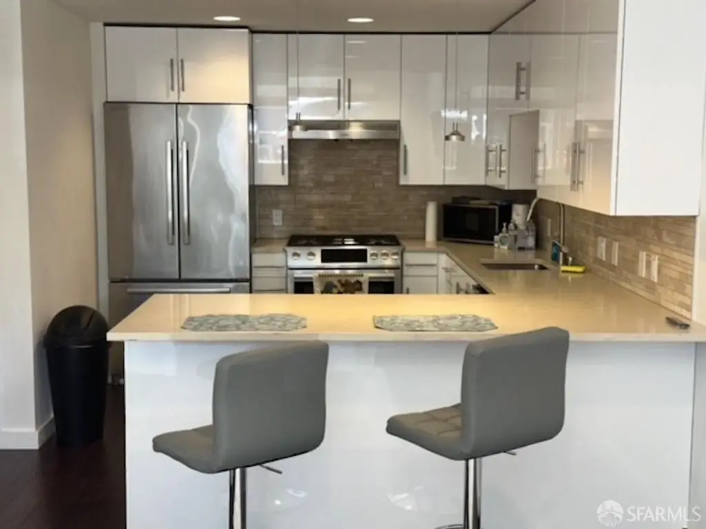 550 Innes Avenue #101, San Francisco, CA 94142 - Image #1