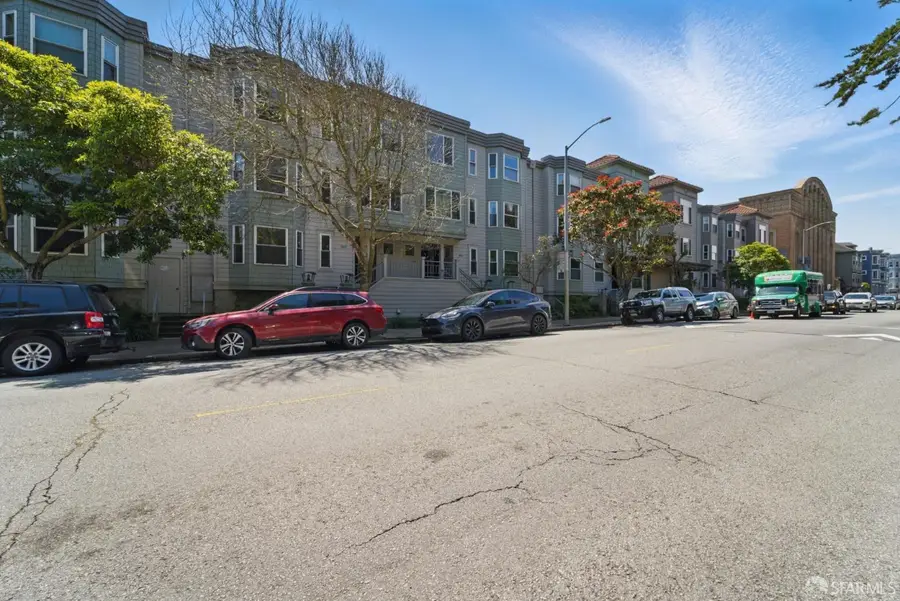 683 Frederick Street, San Francisco, CA 94117 - Image #2