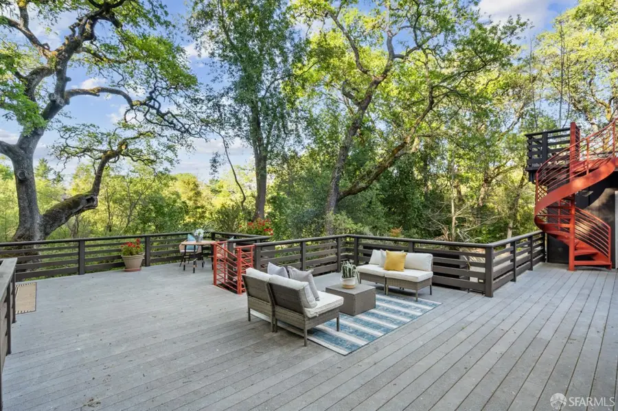 176 Los Trancos Circle, Portola Valley, CA 94028 - Image #2