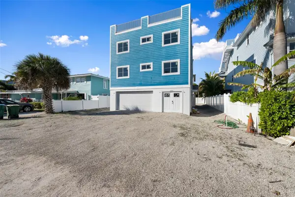 2210 Avenue C #A & B, BRADENTON BEACH, FL 34217