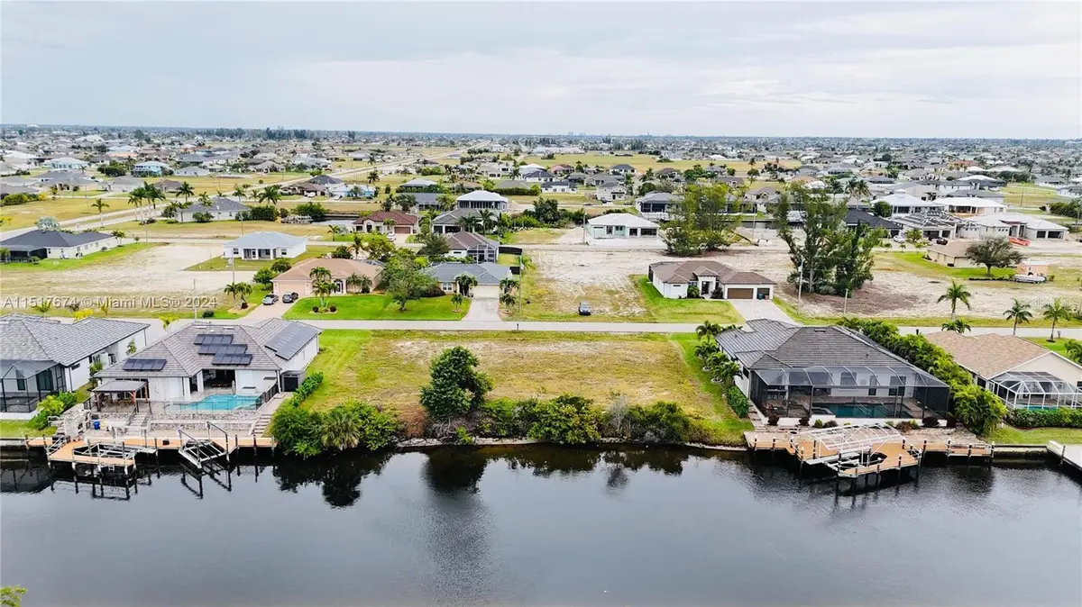 718 NW 38th Place, Cape Coral, FL 33993 - Image #1