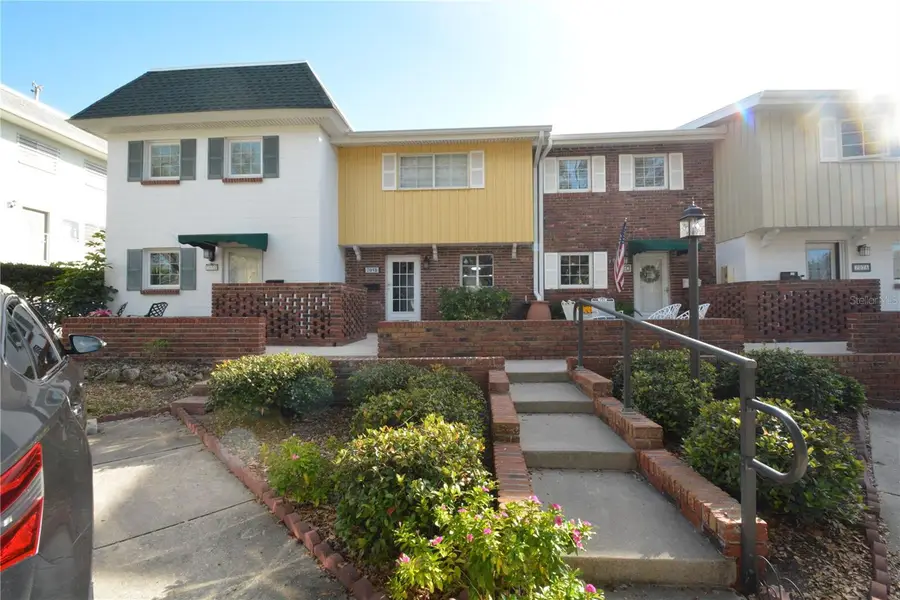 705 W Venice Avenue #705-B, Venice, FL 34285 - Image #2