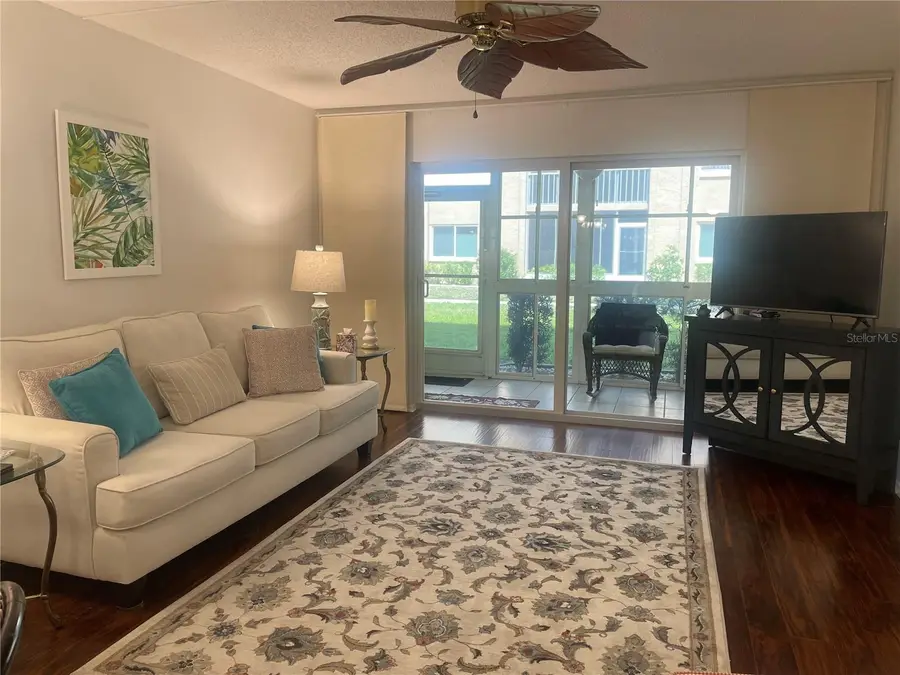 1310 Glen Oaks Drive E #182E, Sarasota, FL 34232 - Image #2