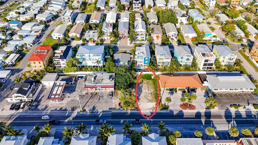 2509 Gulf Drive N, Bradenton Beach, FL 34217 - Image #3