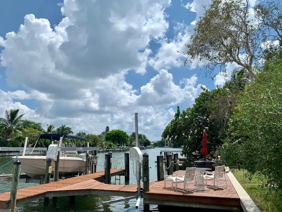 222 John Ringling Boulevard, Sarasota, FL 34236 - Image #3